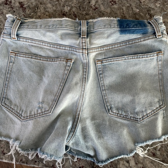 Abercrombie high rise short Size 29/8 - Picture 2 of 3